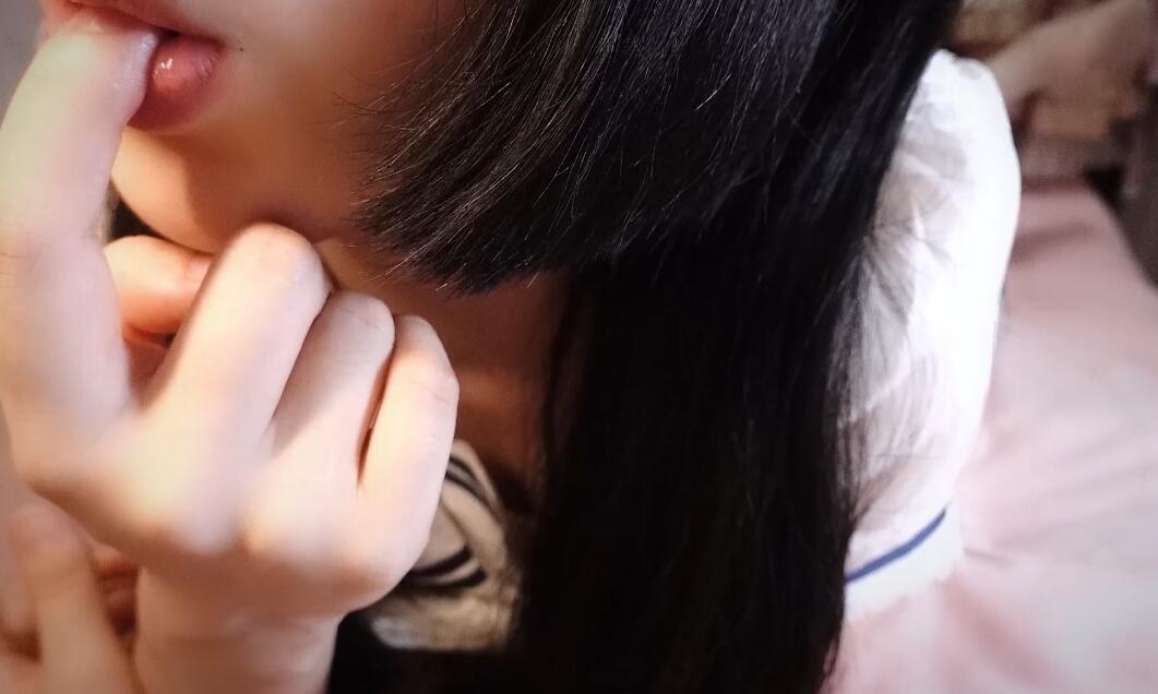 小羊喵ASMR 床上视角~打滚啾咪~.