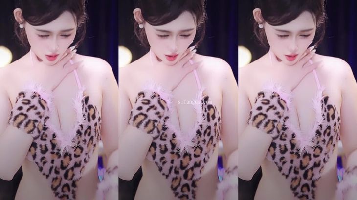 【虎牙夏沫吃饱饱】粉丝付费群定制舞蹈 1