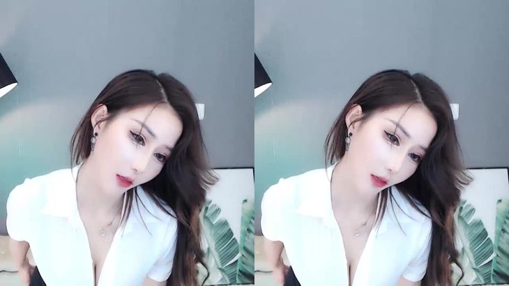 【虎牙桃一/尤娜恩雅】极品大烧货 定制热舞福利合集！1