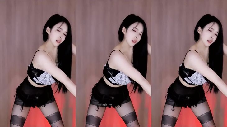 【虎牙艺欣】粉丝付费群定制烧舞集 25