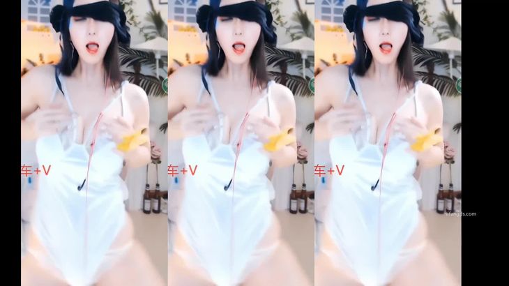 【乐嗨湿湿的蝴蝶】直播开车烧舞 1