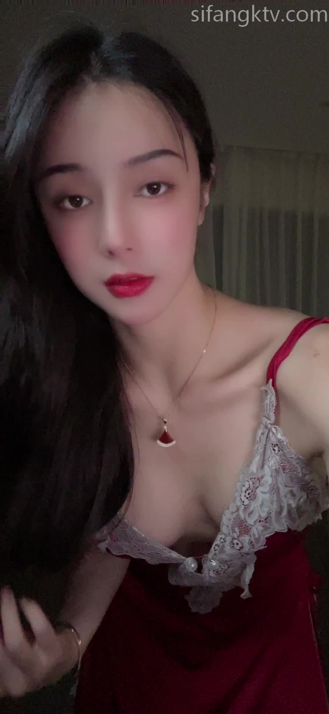 【花椒萌妮】土豪高价定制比基尼热舞 13