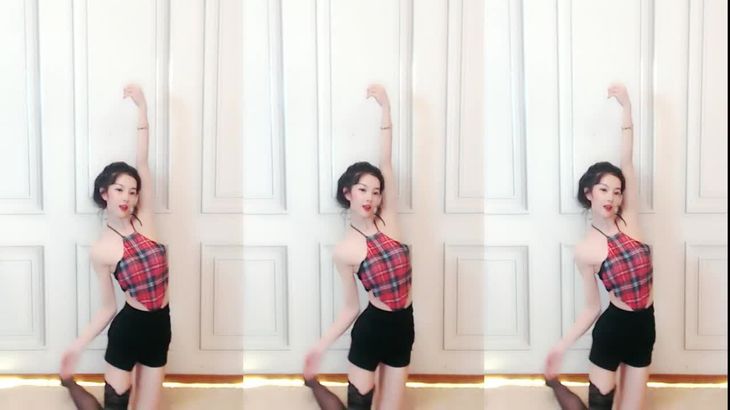 【虎牙小沫沫】魔法书群定制热舞合集 23