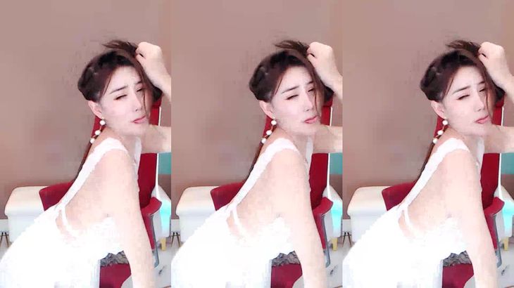 【虎牙颜色仙仙】极品御姐舞姬 私人独享定制 烧气内衣热舞秀~ 2