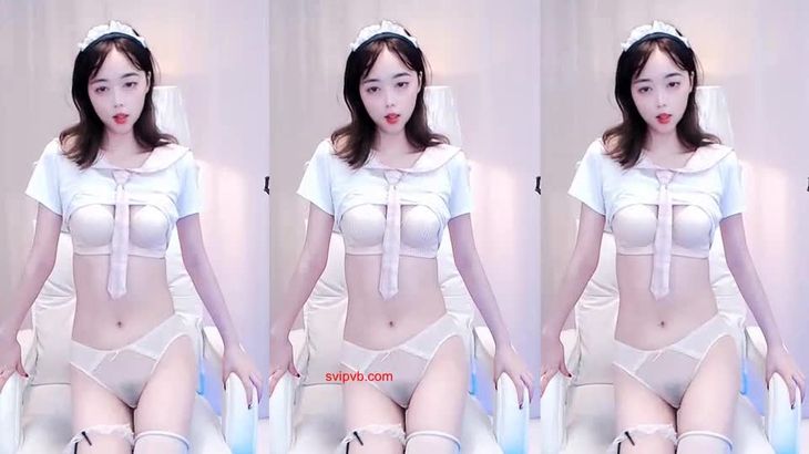 【虎牙小软软】极品软妹小仙女 定制千元内衣秀合集！1