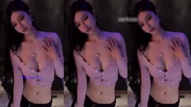 【虎牙有鱼】极品女神定制表情热舞 顶级舞姿摄人心魄！！画质一般，介意勿进~6