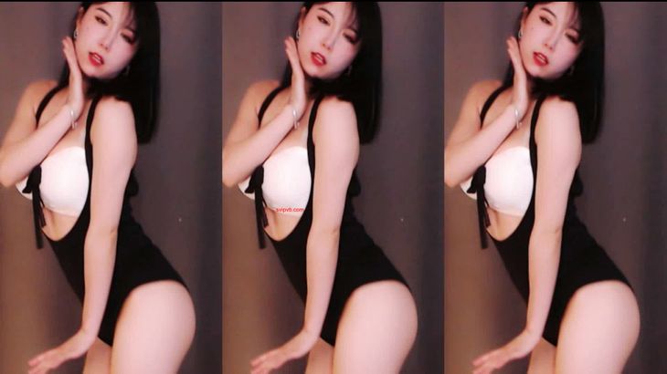 【斗鱼何成琳】翘臀御姐 超火定制福利热舞 5