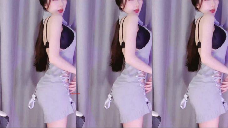 【斗鱼辣条SSS】顶级性感尤物主播 土豪定制福利烧舞合集! 21