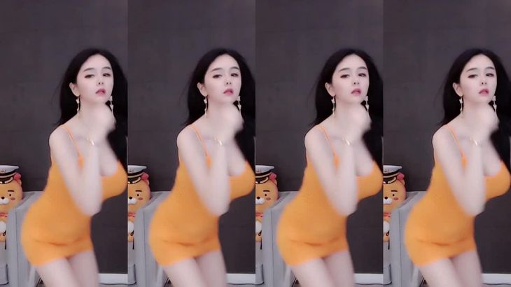 【斗鱼张琪格】火箭群定制热舞福利 貌美肤白 舞技精湛! 3