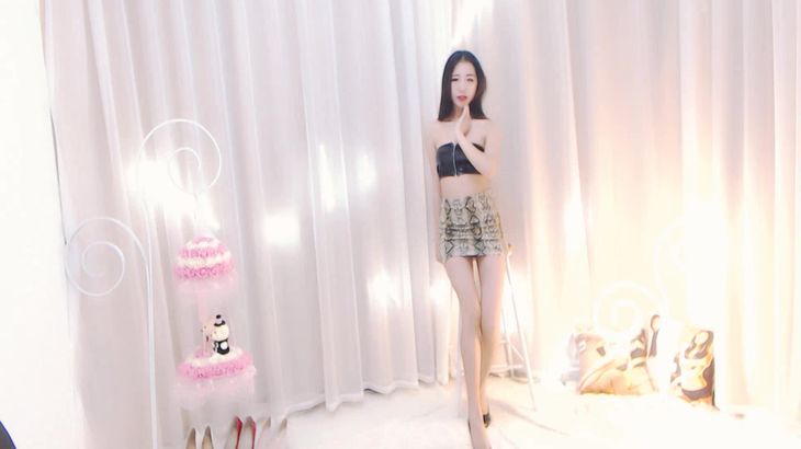 【熊猫尤魅儿】长腿辣妹舞姬 佛跳墙专属定制热舞合集  8