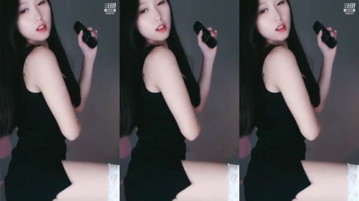 【斗鱼朴雨彬】现役斗鱼最烧女主播 表情舞影子舞大师 直播精彩合集！40