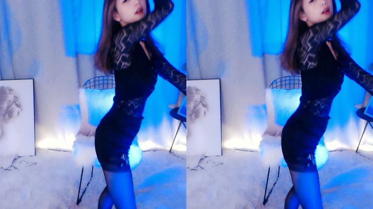 【虎牙映秀初夏】粉丝定制热舞福利合集 17