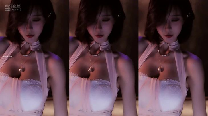 【虎牙痣玲】有鱼大量小号疯狂开车 极限坐莲 绝活表情热舞合集 45