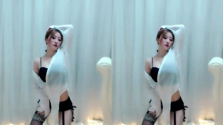 【艾玛寒亚】18年熊猫时期至今舞蹈合集 见证一个主播的成长历程~27