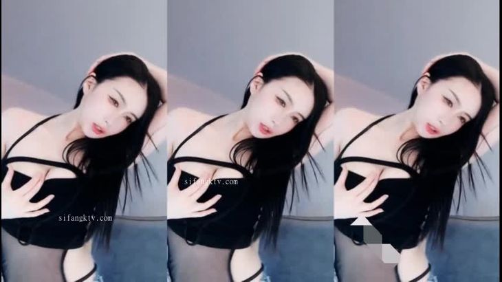 【虎牙嘉易满满】魔法书热舞福利合集 8