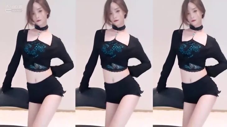 【虎牙舒芯】极品美腿性感美女 直播热舞集 7