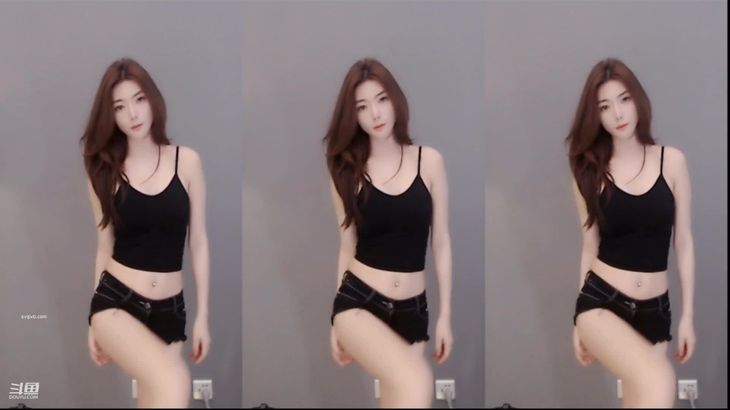 【斗鱼小贝蒂】高颜值御姐主播 极品身材 修长美腿 精选舞蹈集 29