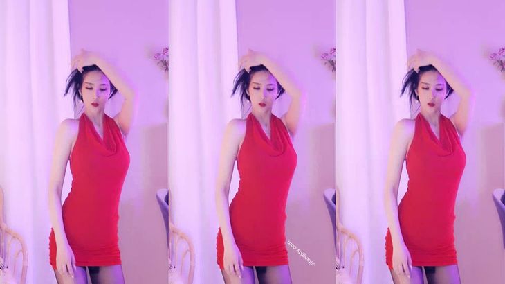 【虎牙楼兰】御姐舞姬 粉丝千元定制热舞合集 11