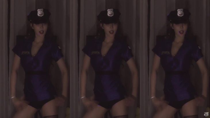 【斗鱼米娜】超凶御姐 12月超清舞蹈精彩合集 58