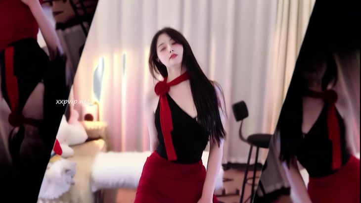 【虎牙以女团之名】巅峰C位可盐可甜小野猫舞蹈秀 11