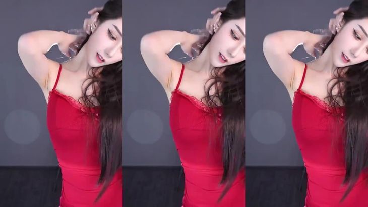 【虎牙车老板】直播红丝舞蹈喜欢吗