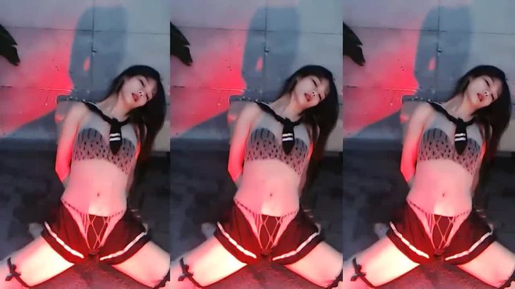 【虎牙落轩】私拍定制 超美女神 福利热舞集 7