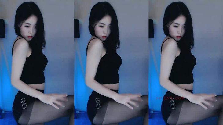 【斗鱼酱紫ava】性感舞姬 私下自录烧舞 房管群福利全集 33