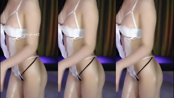 【斗鱼月薇薇】土豪付费群定制舞蹈 9