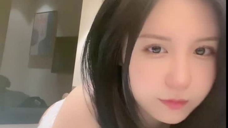 【斗鱼何成琳】极品尤物舞姬 表情福利舞蹈合集 14