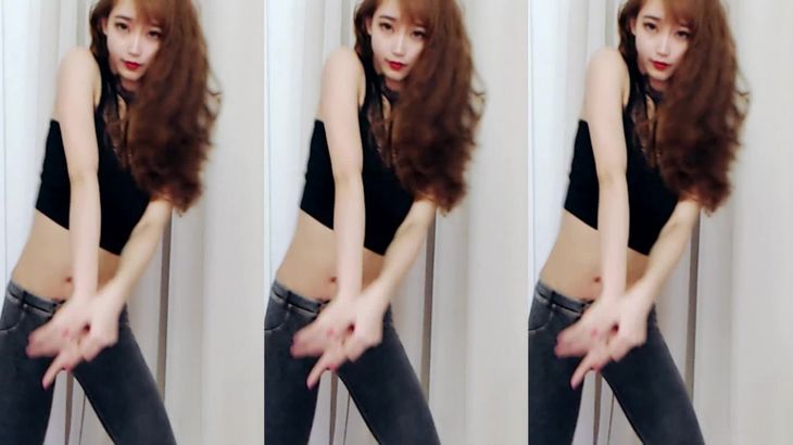 【斗鱼钱壹斤】极品舞姬 舞力爆棚 房管群定制烧舞福利 5