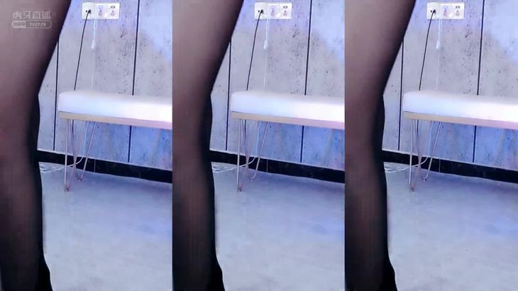 【虎牙李飘飘】绝活女神 身材极品 直播舞蹈精选集 38