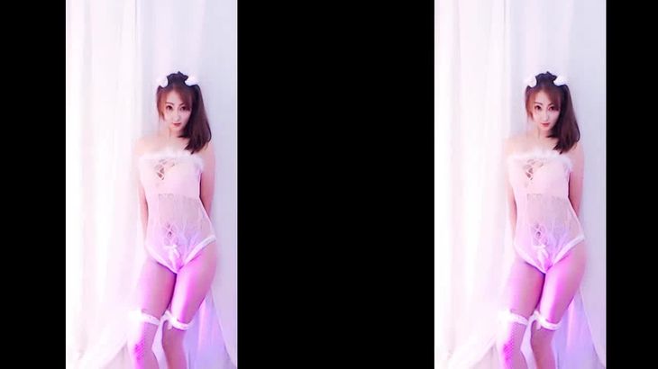 【虎牙蜜雪小DerDer】新增千元定制 空裆热舞 2