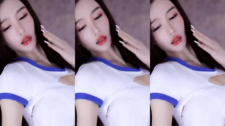 【斗鱼艾可乐】极品性感舞姬 密码房福利烧舞！5