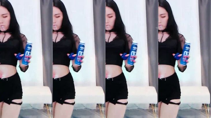 【虎牙嘉映O泡】土豪千元榜热舞福利合集 4